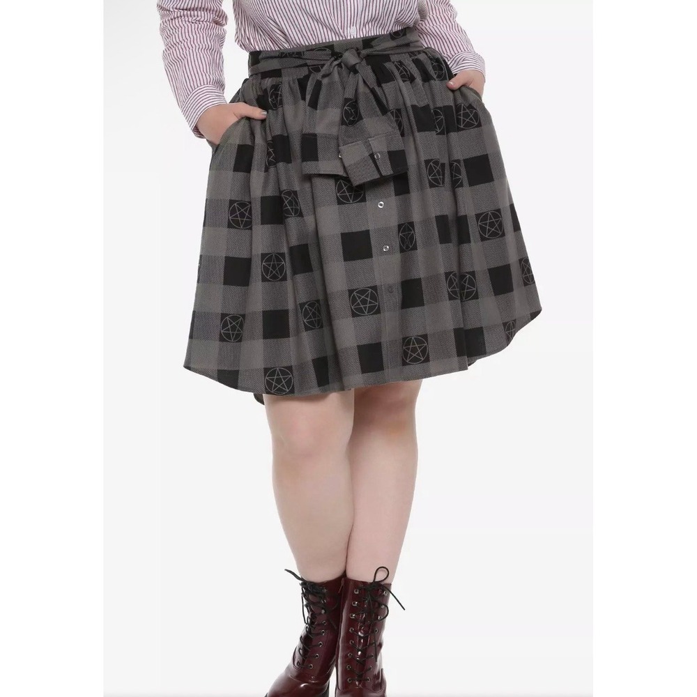 SUPERNATURAL Pentagram black and gray plaid skirt shirt tie waist belt 1X